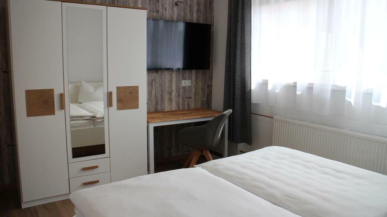 Hotel Glas Schwarzwald Fluorn-Winzeln エクステリア 写真
