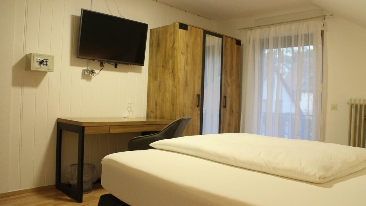 Hotel Glas Schwarzwald Fluorn-Winzeln エクステリア 写真